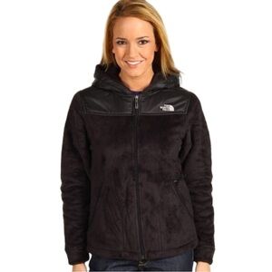 The North Face Women’s Black Oso Fuzzy Hooded Jacket